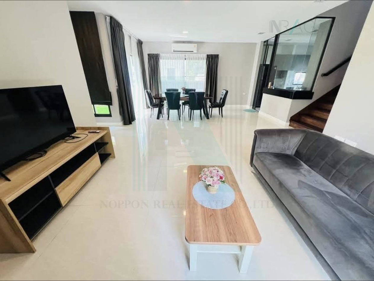 รูป 📌 ให้เช่าบ้านเดี่ยว 2 ชั้น มัณฑนา ศรีนครินทร์ - บางนา 4 ห้องนอน 4 ห้องน้ำ - รูปที่ 3/8