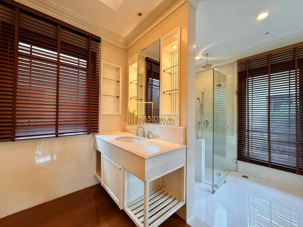 picture L&H Villa | Elegant 4 Bedroom Pool Villa in Sathorn Area - BR28369SH - 28/55