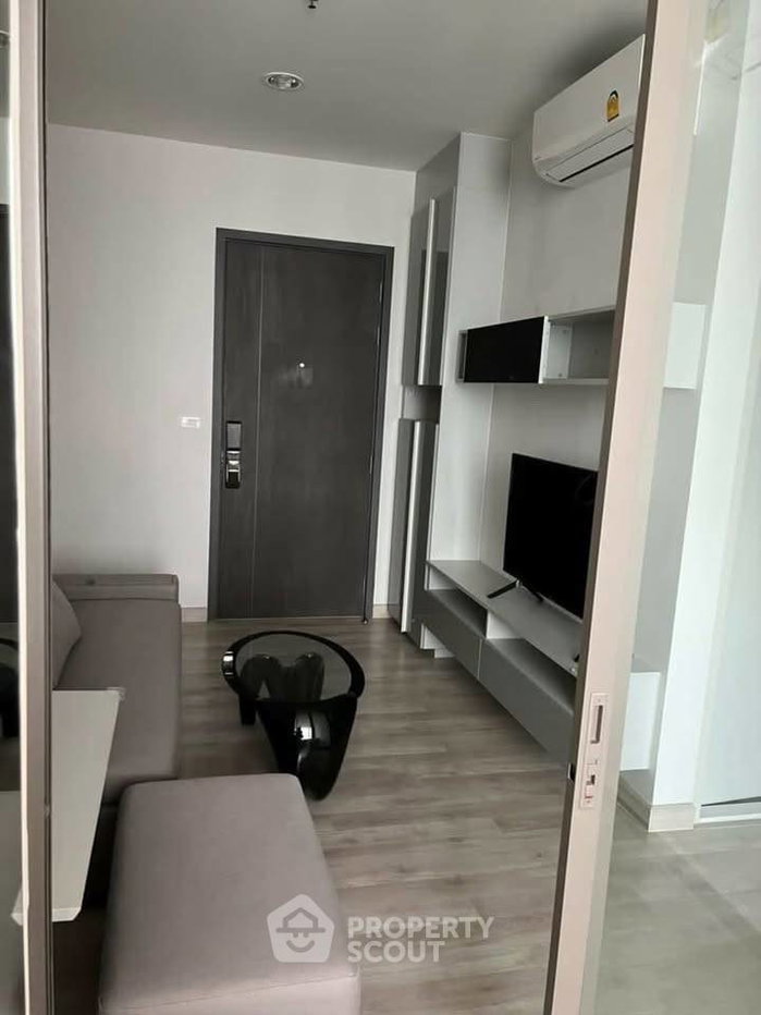 รูป ชั้น 19 ห้องนอน 1 ห้อง Niche Pride Taopoon-Interchange ใกล้ MRT เตาปูน (ID 3168412) - รูปที่ 2/6