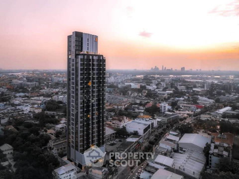 ใกล้ BTS พระโขนง 200 ม. | 1 ห้องนอน KnightsBridge Space Sukhumvit-Rama4 (ID 3165677)