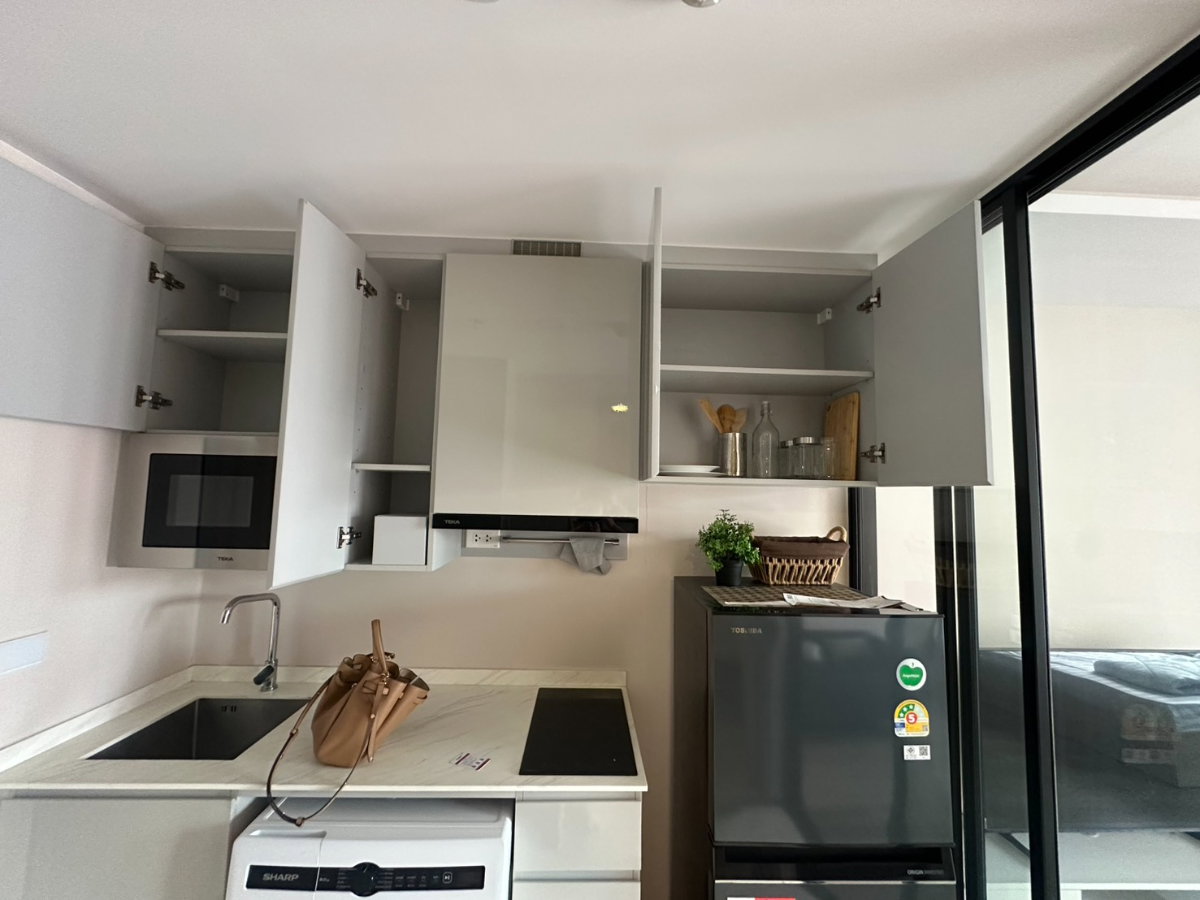 picture 💙 For Rent ✅ 1-Bedroom Simplex Unit at Soho Bangkok Ratchada ✨ 💸 Only THB 20,000/month - 6/8