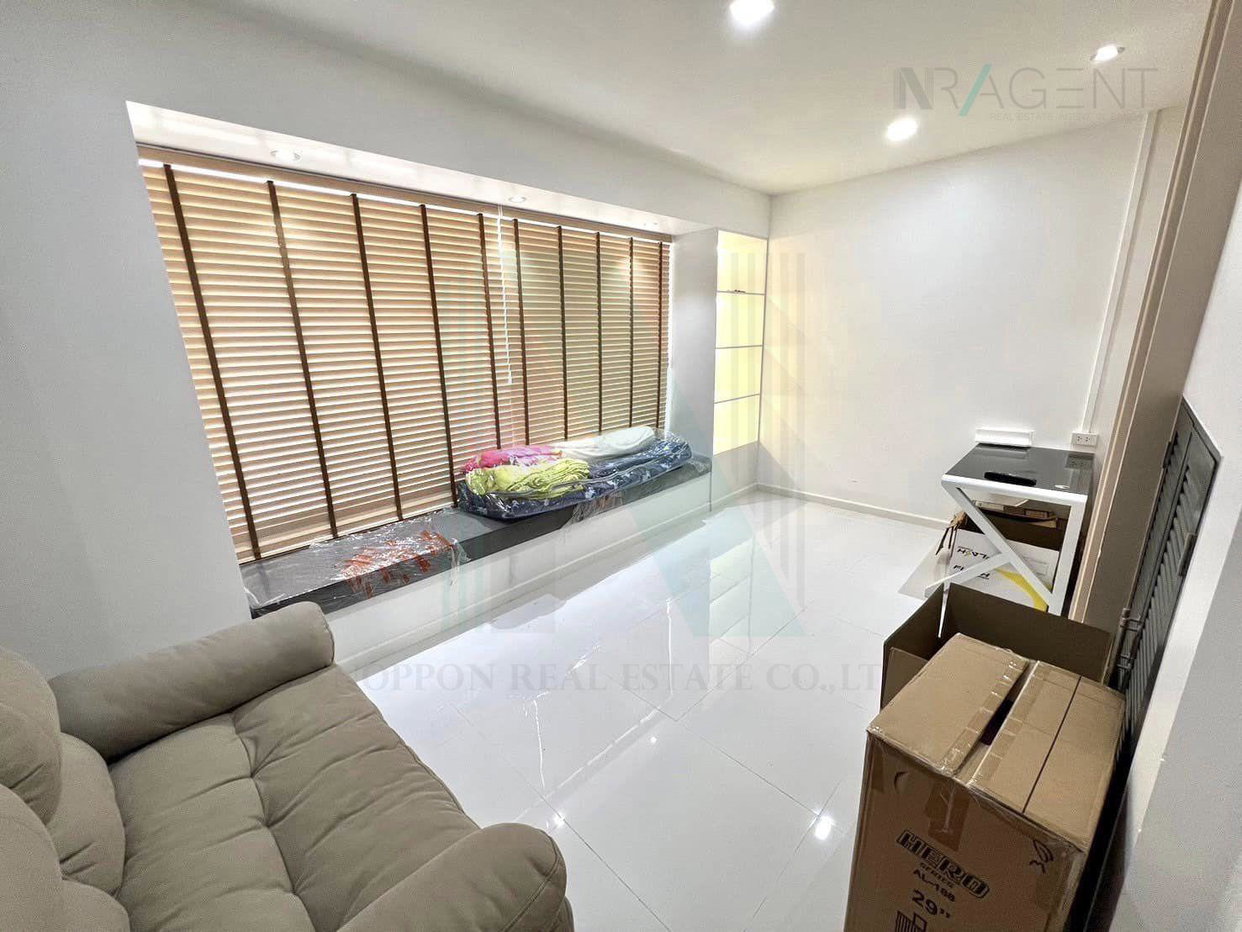 รูป 📌 ขายบ้านเดี่ยว โครงการ เพอร์เฟค เพลส รามคำแหง-สุวรรณภูมิ 3 2 ชั้น 3 ห้องนอน 3 ห้องน้ำ - รูปที่ 5/8