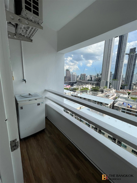 Thonglor Tower