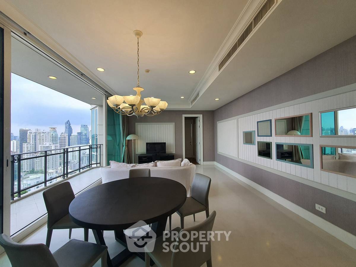 รูป คอนโด 2 ห้องนอน ชั้น 25 Royce Private Residences ใกล้ MRT สุขุมวิท (ID 3167197) - รูปที่ 4/18