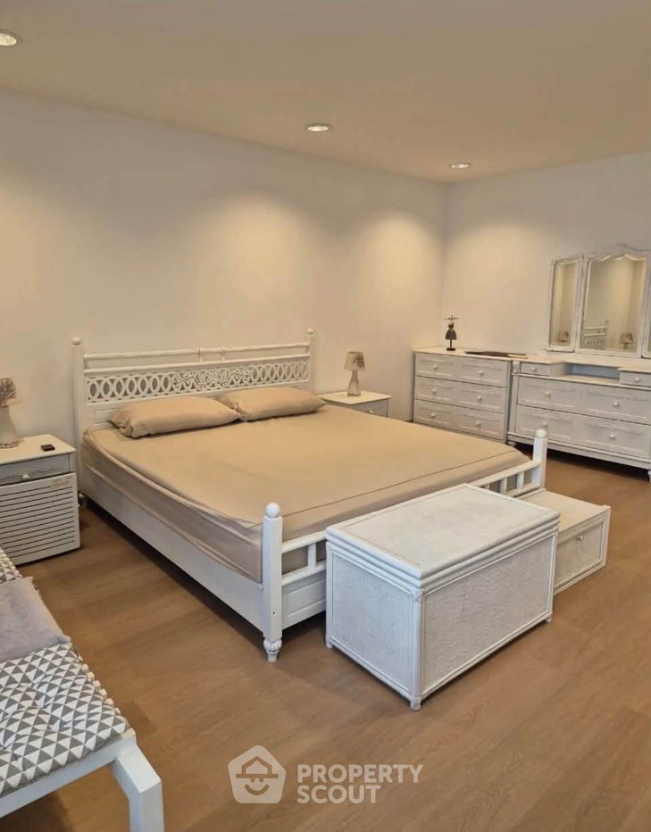 picture Spacious 3-BR 200 Sqm At DS Tower 1 BTS Phrom Phong (ID 3167750) - 6/11