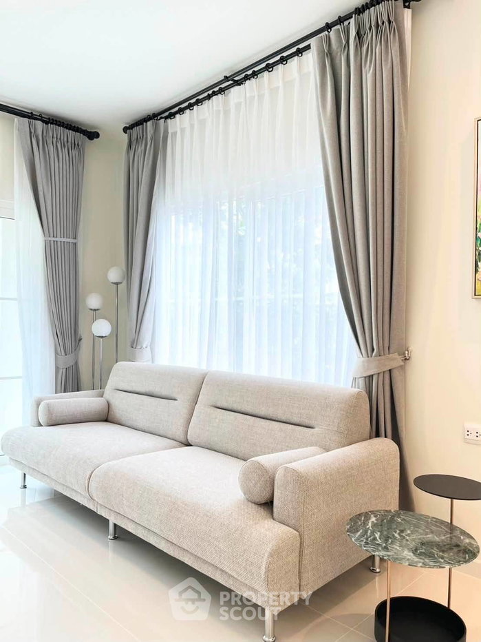 รูป บ้าน 4 ห้องนอน ขนาด 175 ตร.ม. Villaggio 3 Srinakarin - Bangna (ID 3166268) - รูปที่ 8/11
