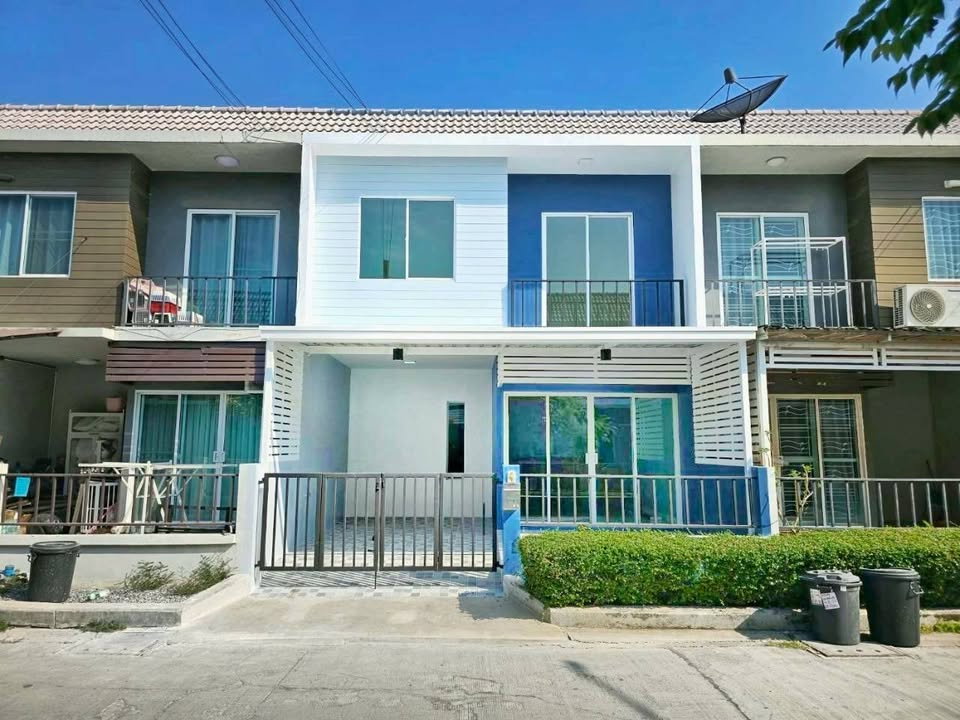 รูป 🔥 ขาย บ้าน เดอะคัลเลอร์ เลชเชอร์ บางนา กม.10 ซอยมหาชัย  The Colors Leisure Bangna KM.10 🚗 ใกล้ Mega บางนา 5 กิโลเมตร - รูปที่ 1/21