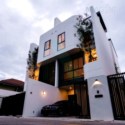บ้านเดี่ยว วิทยาลัยพณิชยการบางนา : 📌 ขายบ้านเดี่ยว โครงการ ร่มเงา 101 2 ชั้น 3 ห้องนอน 4 ห้องน้ำ