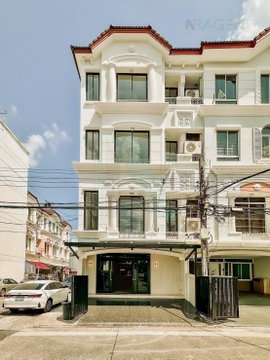 📌 ขายโฮมออฟฟิศ โครงการ บ้านกลางเมือง เออร์บาเนี่ยน พระราม 9 - ลาดพร้าว 4 ชั้น 4 ห้องนอน 7 ห้องน้ำ