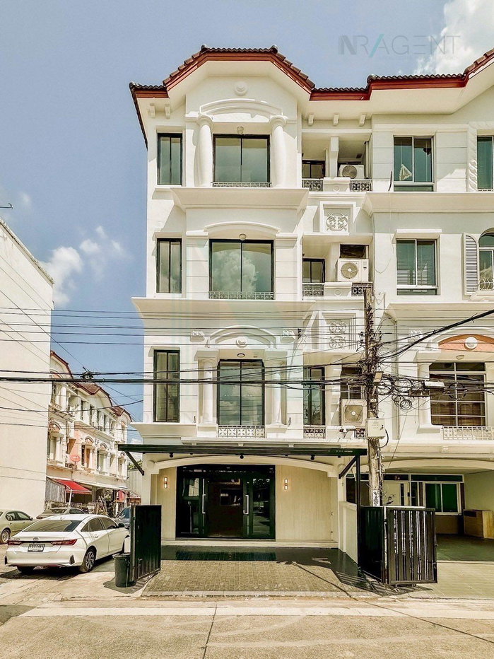 รูป 📌 ขายโฮมออฟฟิศ โครงการ บ้านกลางเมือง เออร์บาเนี่ยน พระราม 9 - ลาดพร้าว 4 ชั้น 4 ห้องนอน 7 ห้องน้ำ - รูปที่ 1/8
