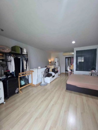 picture 🔥 For Sale – Areeya Daily Townhome | Spacious Layout | En-suite Bathroom in Every Bedroom - 4/10