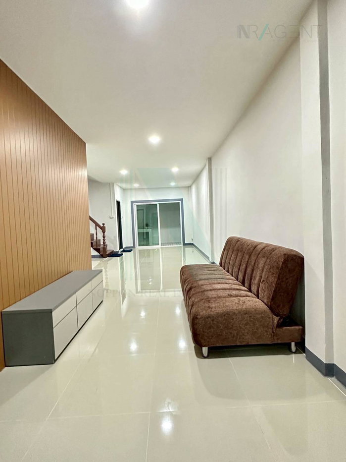 รูป 📌 ขายทาวน์เฮาส์ โครงการ บ้านจันทิมาธานี 2 ชั้น 4 ห้องนอน 2 ห้องน้ำ - รูปที่ 3/8