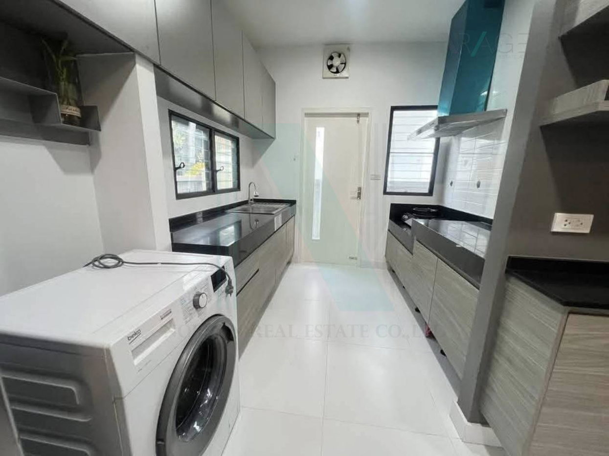 รูป 📌 ให้เช่าบ้านเดี่ยว 2 ชั้น มัณฑนา ศรีนครินทร์ - บางนา 4 ห้องนอน 4 ห้องน้ำ - รูปที่ 4/8