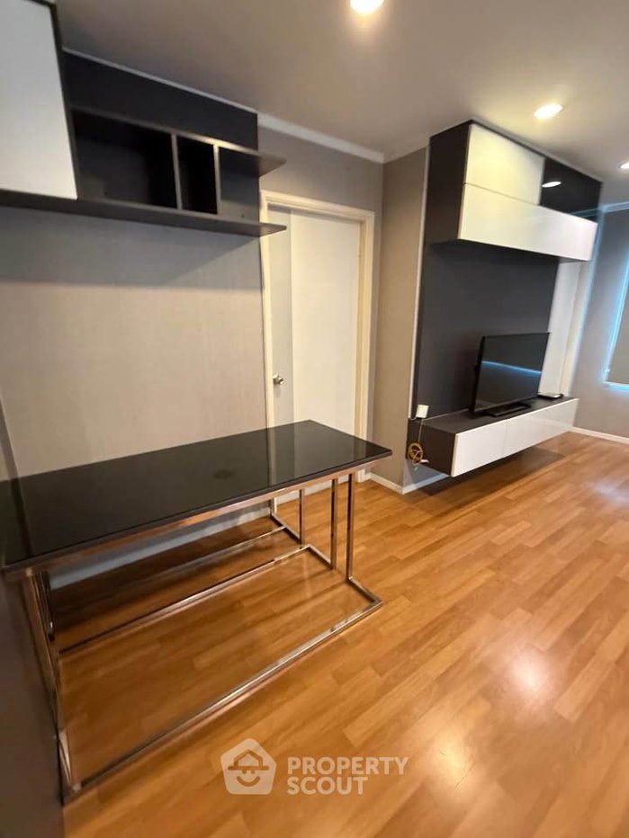 picture 20th-Floor 2-BR Lumpini Park Rama 9 Ratchada Near MRT Phra Ram 9 (ID 3165754) - 3/8