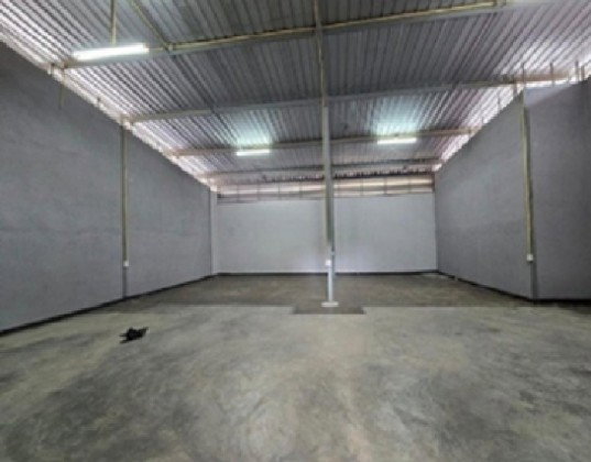 รูป ให้เช่าโกดังพร้อมสำนักงาน ย่านดอนเมือง ซอยเทิดราชัน พื้นที่โกดัง 230 ตารางเมตร / ใกล้ สนามบินดอนเมือง 5 นาที / ถนนซอยกว้าง / รถใหญ่เข้าออกได้ - รูปที่ 6/9