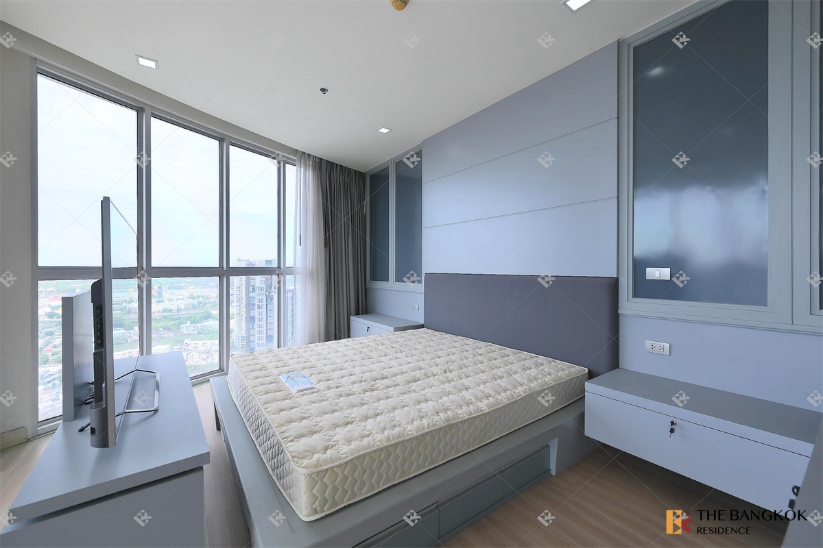 picture Sky Walk Residences (Phra Khanong) Luxury Unit, Ready for You Without the Wait near BTS Phra Khanong - 2/10