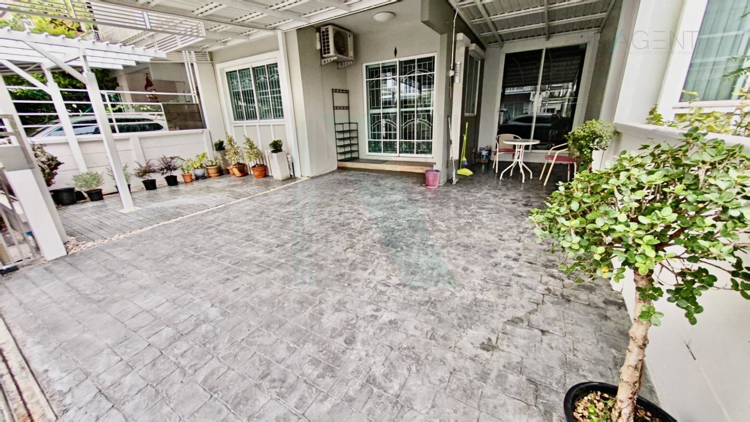 รูป 📌 ขายทาวน์เฮาส์ โครงการ เดอะ วิลเลจ บางนา กม.10 2 ชั้น 3 ห้องนอน 2 ห้องน้ำ - รูปที่ 2/8