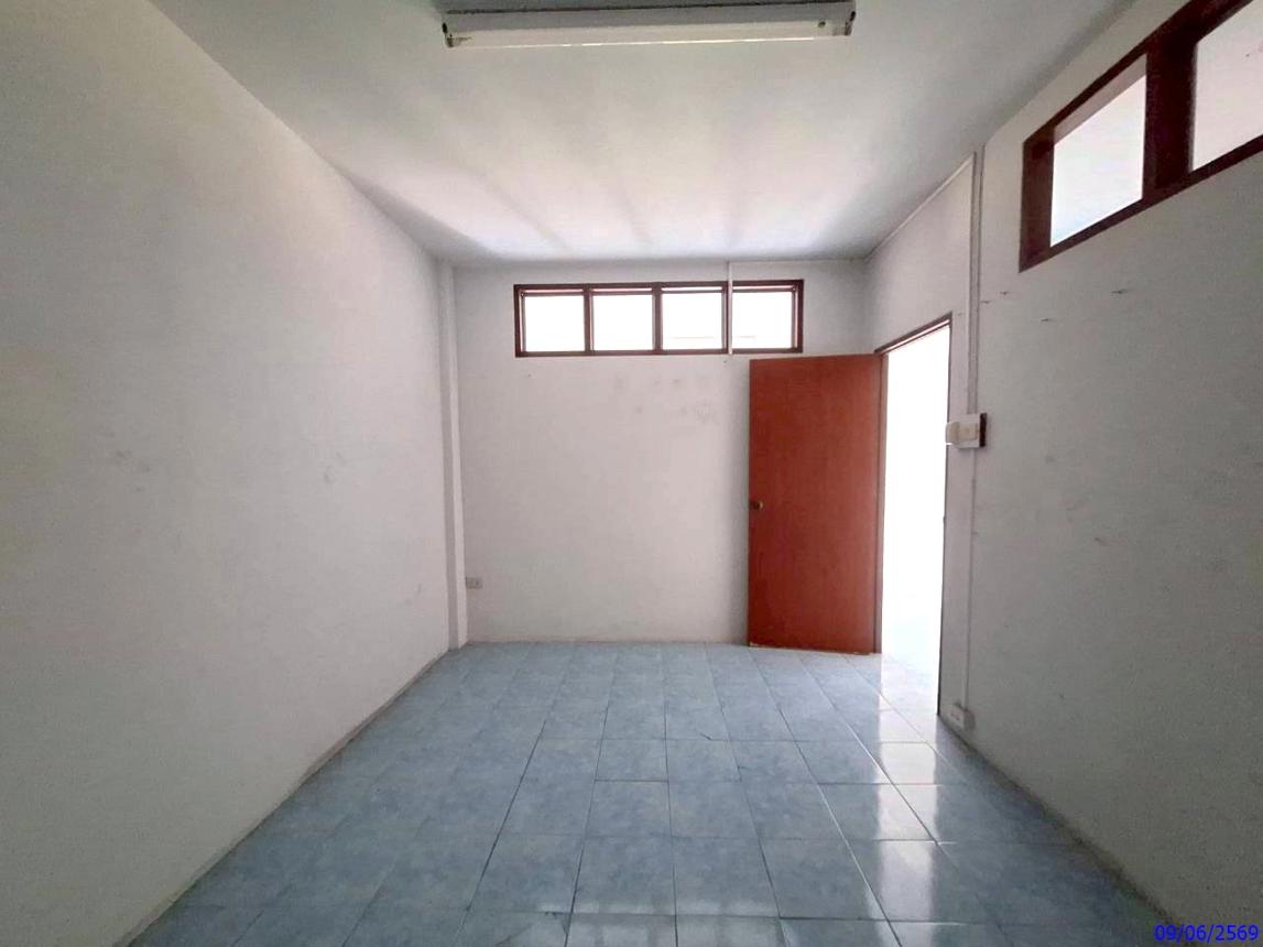 picture SHOP HOUSE 24.1 Sq.w. Muang Trang Trang for 5.2M - 21/31