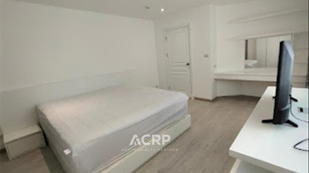 picture FOR RENT | 2 Bedroom Luxury Condo in Silom Pet-Friendly | Newly Renovated | Walk to BTS Sala Daeng & MRT Silom - 8/12