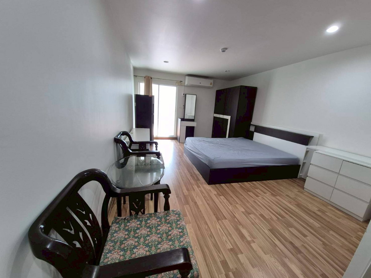 picture Studio 8,500 baht/month Regent Home19 sukhumvit 93 BTS Bangchak  - 9/11