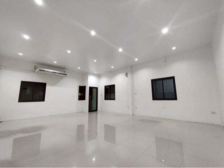 รูป ให้เช่าโกดังพร้อมออฟฟิศ คลอง4ลำลูกกา พร้อมห้องพักคนงาน - รูปที่ 7/11
