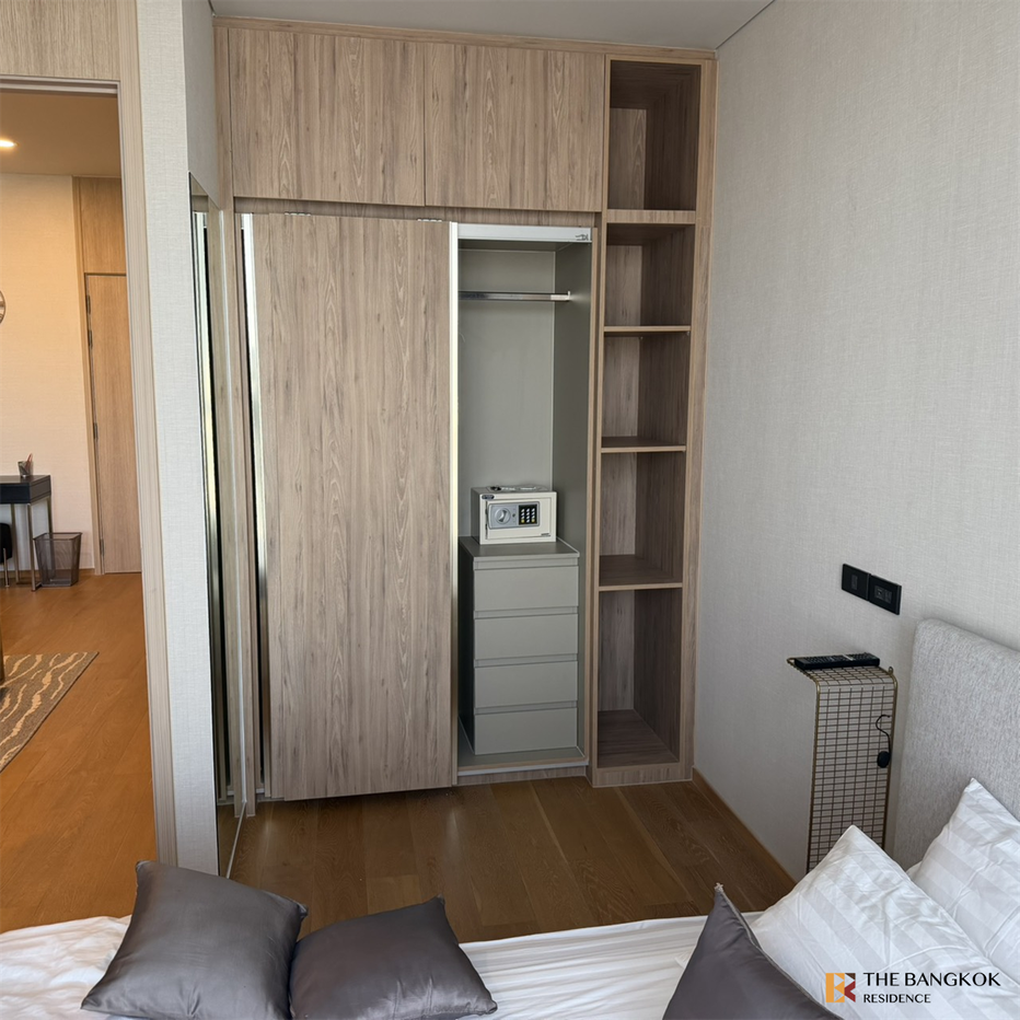 picture Siamese Exclusive Sukhumvit 42 near BTS Ekkamai Popular units sell out fast - 1/10