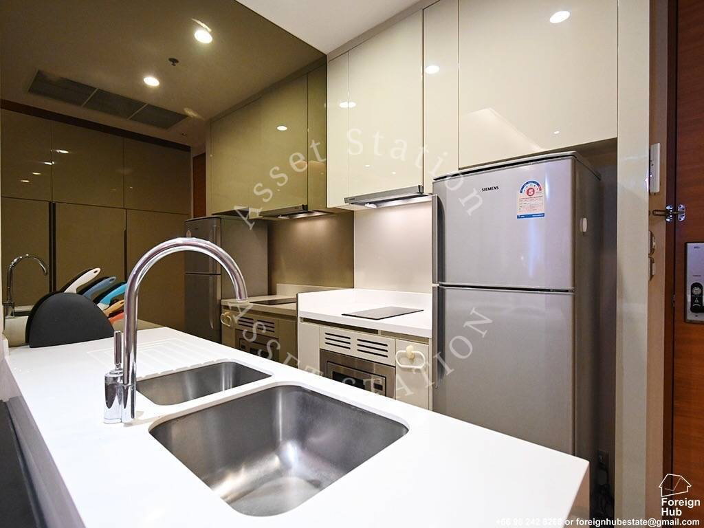 picture The Address Sukhumvit 28 | 🚅 Near BTS Phrom Phong, Emporium, EmQuartier, and Miracle Mall - 9/10