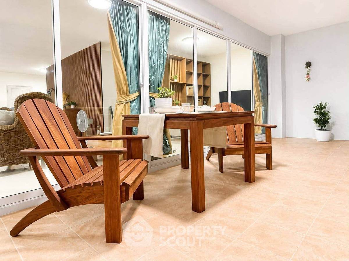รูป ห้อง 1 ห้องนอน ขนาด 101 ตร.ม. View Talay 5 Condominium Jomtien (ID 3169287) - รูปที่ 12/29