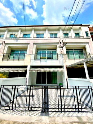 Townhouses for sale : 📌 For Sell Town house BAAN KLANG MUANG URBANION RAMA9 - WONGWAEN 3-story 3 bedroom 3 bathroom