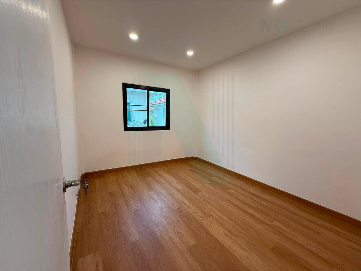 รูป 📌 ขายบ้านแฝด โครงการ สวนหลวงวิลล์ นิรันดร์ วิลล์ 3 2 ชั้น 3 ห้องนอน 3 ห้องน้ำ - รูปที่ 5/8