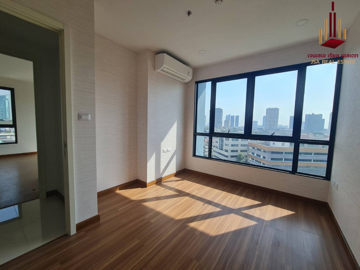 picture ✨ For Sale: Supalai Premier Charoen Nakhon Condo ✨ 💰 Only 10,500,000 THB - 4/7