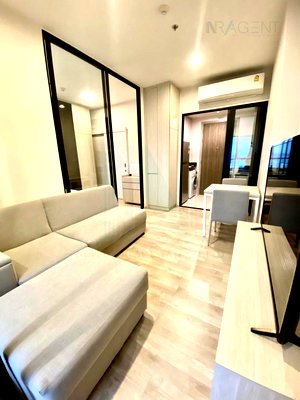 Condos for rent : For Rent Condo NICHE MONO MEGA SPACE BANGNA Building 1, Floor 33,1 bed room, Room size 35.00 sqm