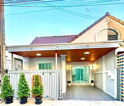 ทาวน์โฮม นนทบุรี : 📌 ขายทาวน์เฮาส์ โครงการ บ้านร่มเงาไม้ 1 ชั้น 2 ห้องนอน 1 ห้องน้ำ
