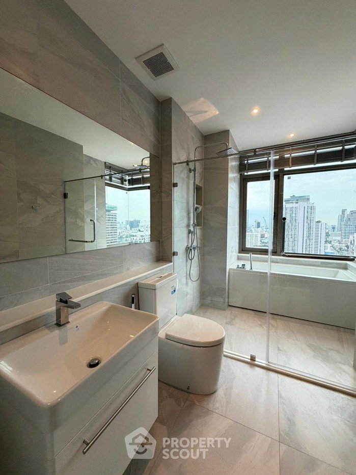 picture 24th-Floor 2-BR Condo At Rhythm Ekkamai Estate Near BTS Thong Lor (ID 3169352) - 6/13