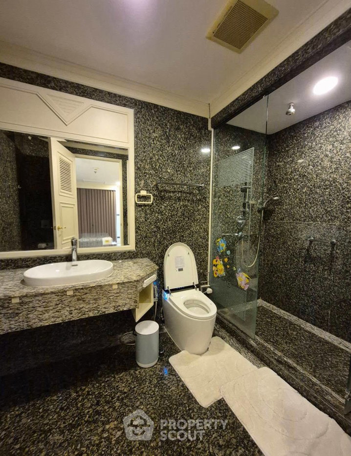 picture 35th-Floor 3-BR 276 Sqm, Lumpini Park View, 100m To MRT Lumphini (ID 3007382) - 10/15