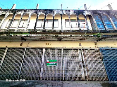 Shophouses for sale Muang Nakhon Sawan Nakhon Sawan : SHOP HOUSE 40 Sq.w. Muang Nakhon Sawan Nakhon Sawan for 3M