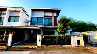 บ้านเดี่ยว ซอยอ่อนนุช (สุขุมวิท 77) : 📌 ขายบ้านแฝด โครงการ วี 2 อ่อนนุช-พระราม 9 2 ชั้น 3 ห้องนอน 2 ห้องน้ำ