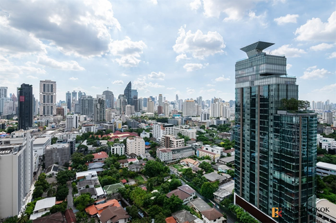 ฟิ๊บตี้ ฟิ๊บ ทาวเวอร์ ใกล้ BTS สถานีทองหล่อ
