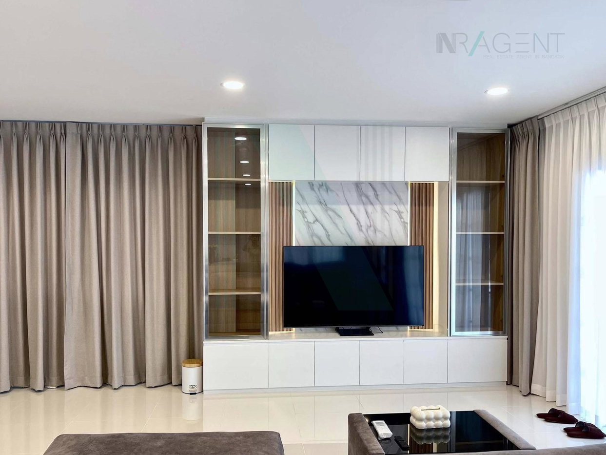 picture 📌 For Rent 2-story House CENTRO BANGNA 2 4 bedroom 5 bathroom - 2/8