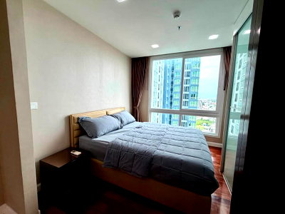 Condos for sale :  The Metropolis Samrong Interchange 