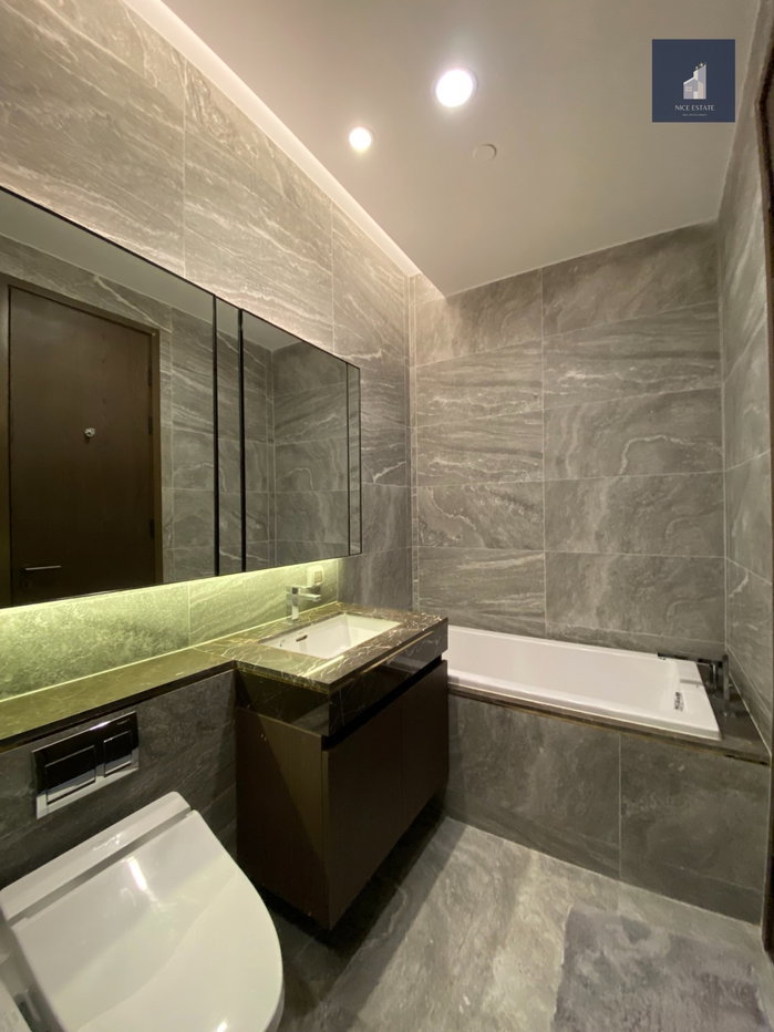 picture The Esse Sukhumvit 36 ð0m. BTS Thonglo 1bedroom with bathtub take BTS view - 13/16
