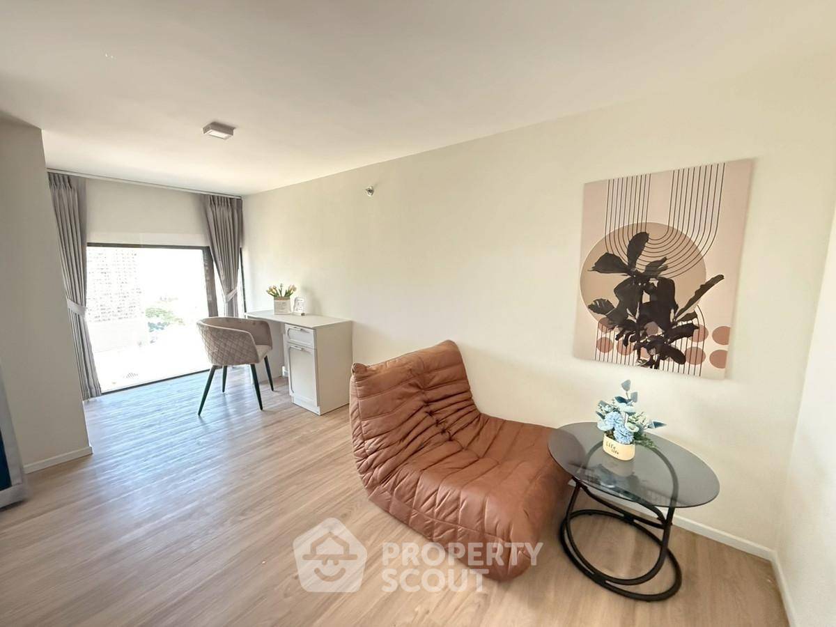 picture 2-BR 80 Sqm, 20th-Floor Siamese Sukhumvit 48 near BTS On Nut (400m) (ID 2841473) - 2/5