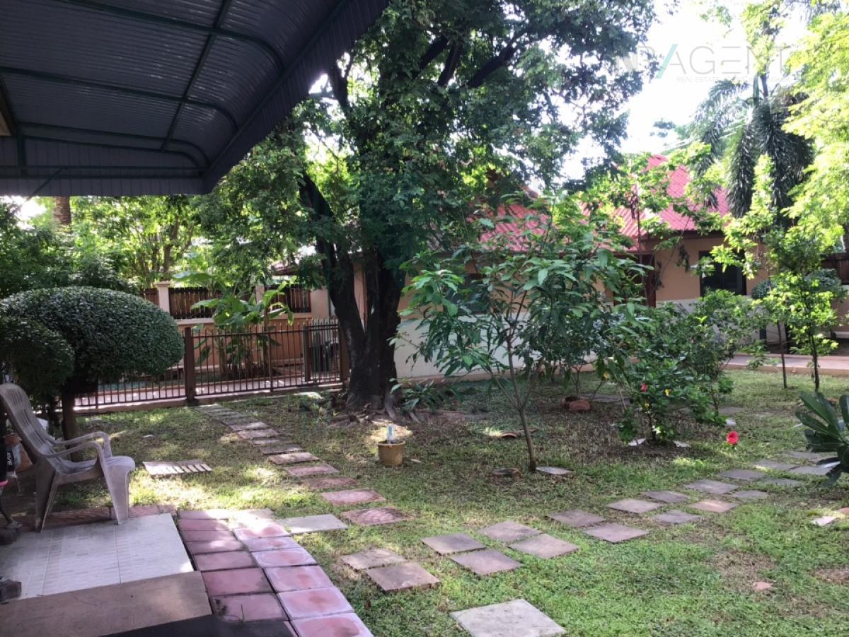 picture ð For Sell House SAMMAKON RAMKHAMHAENG 2-story 7 bedroom 5 bathroom - 3/8