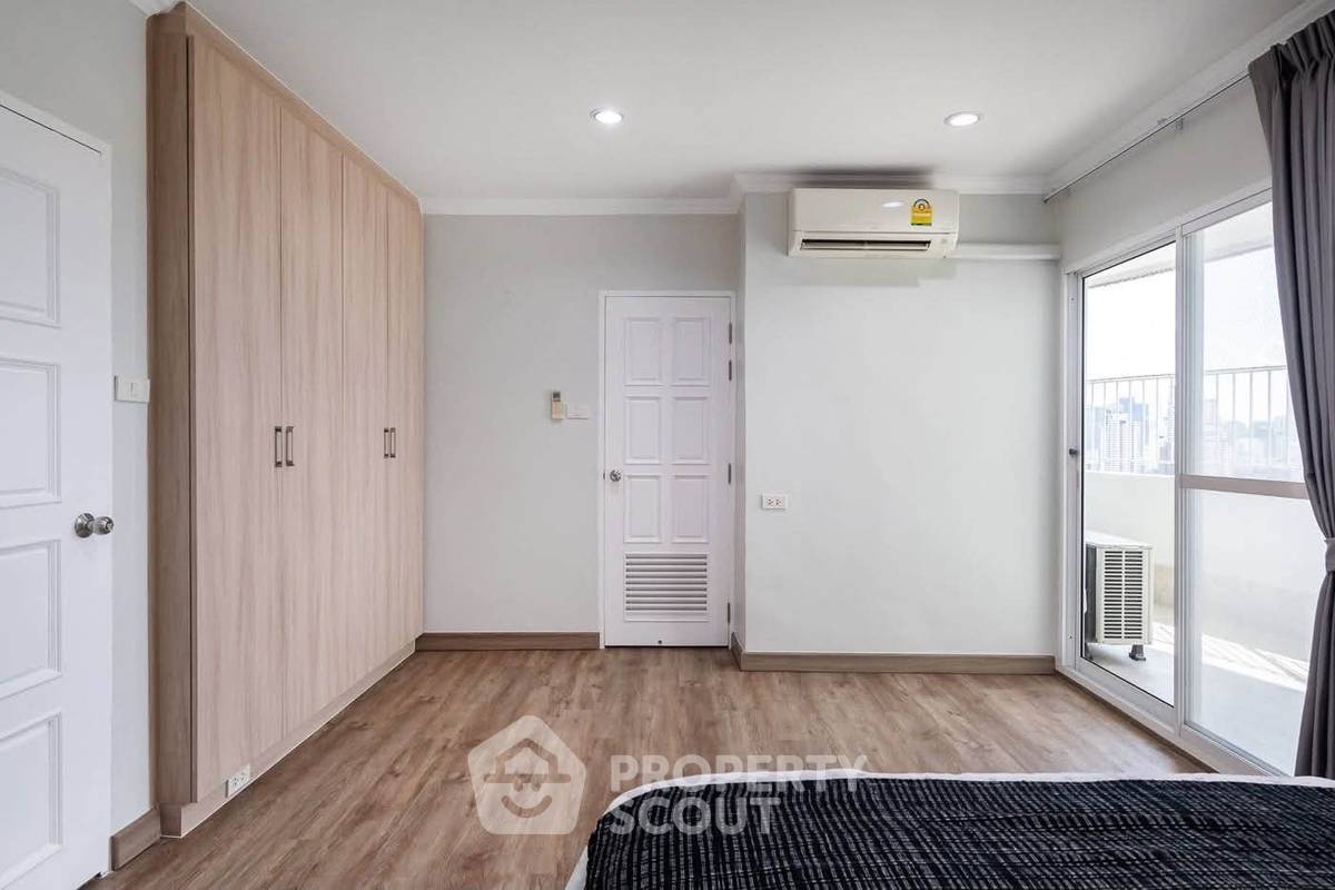picture 23rd-Floor 3-BR Fifty Fifth Tower Thonglor 200m To BTS Thong Lor (ID 3167807) - 23/30