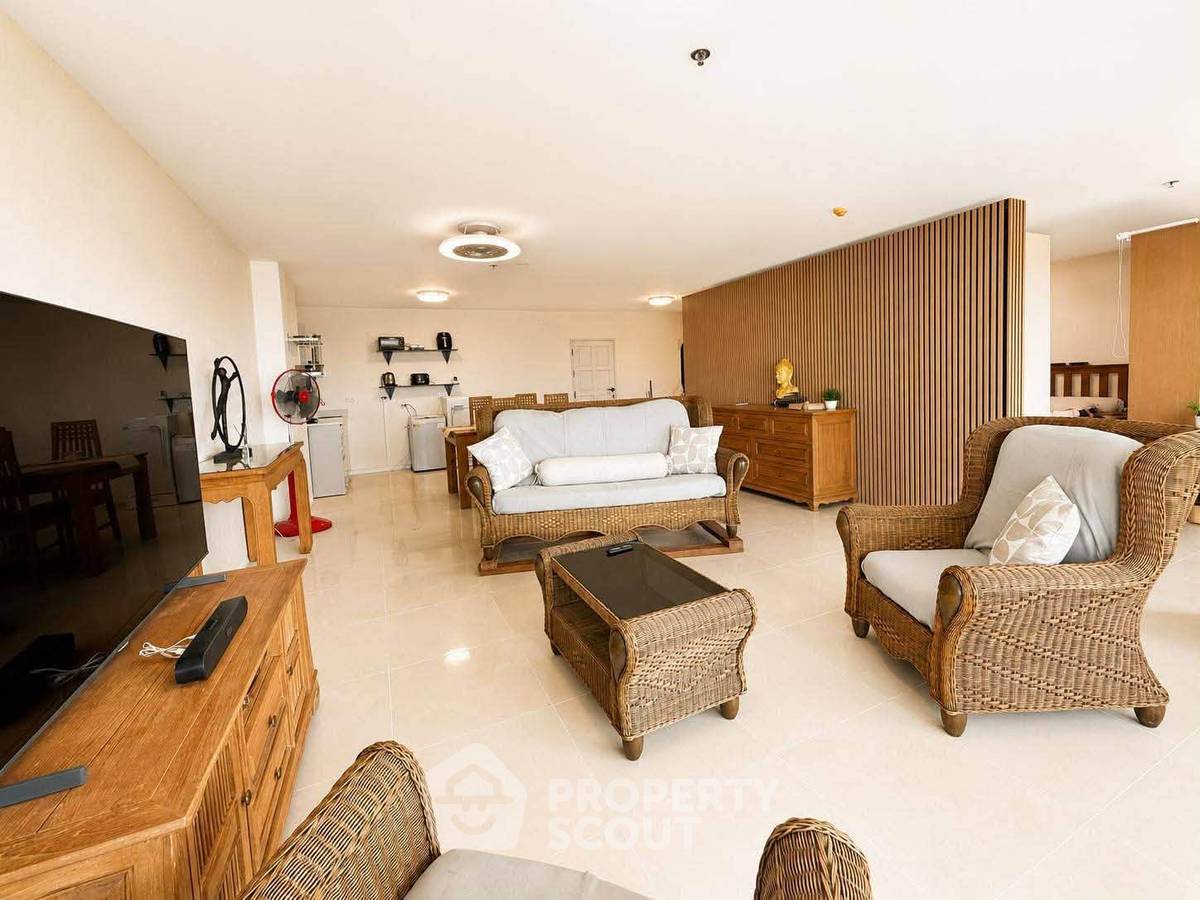 รูป ห้อง 1 ห้องนอน ขนาด 101 ตร.ม. View Talay 5 Condominium Jomtien (ID 3169287) - รูปที่ 15/29