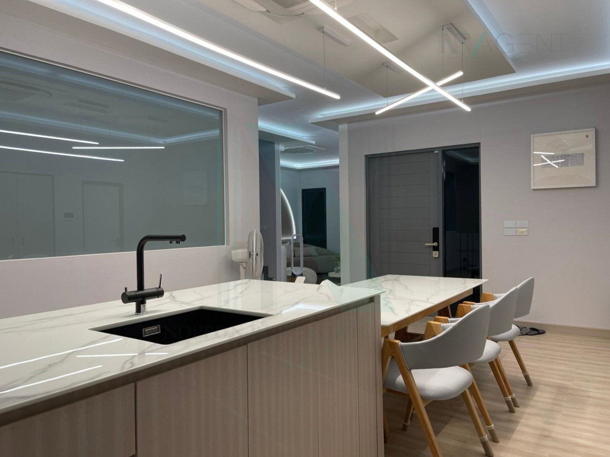picture ð For Sell House THE CITY SUKHUMVIT-ONNUT 2-story 4 bedroom 5 bathroom - 4/8