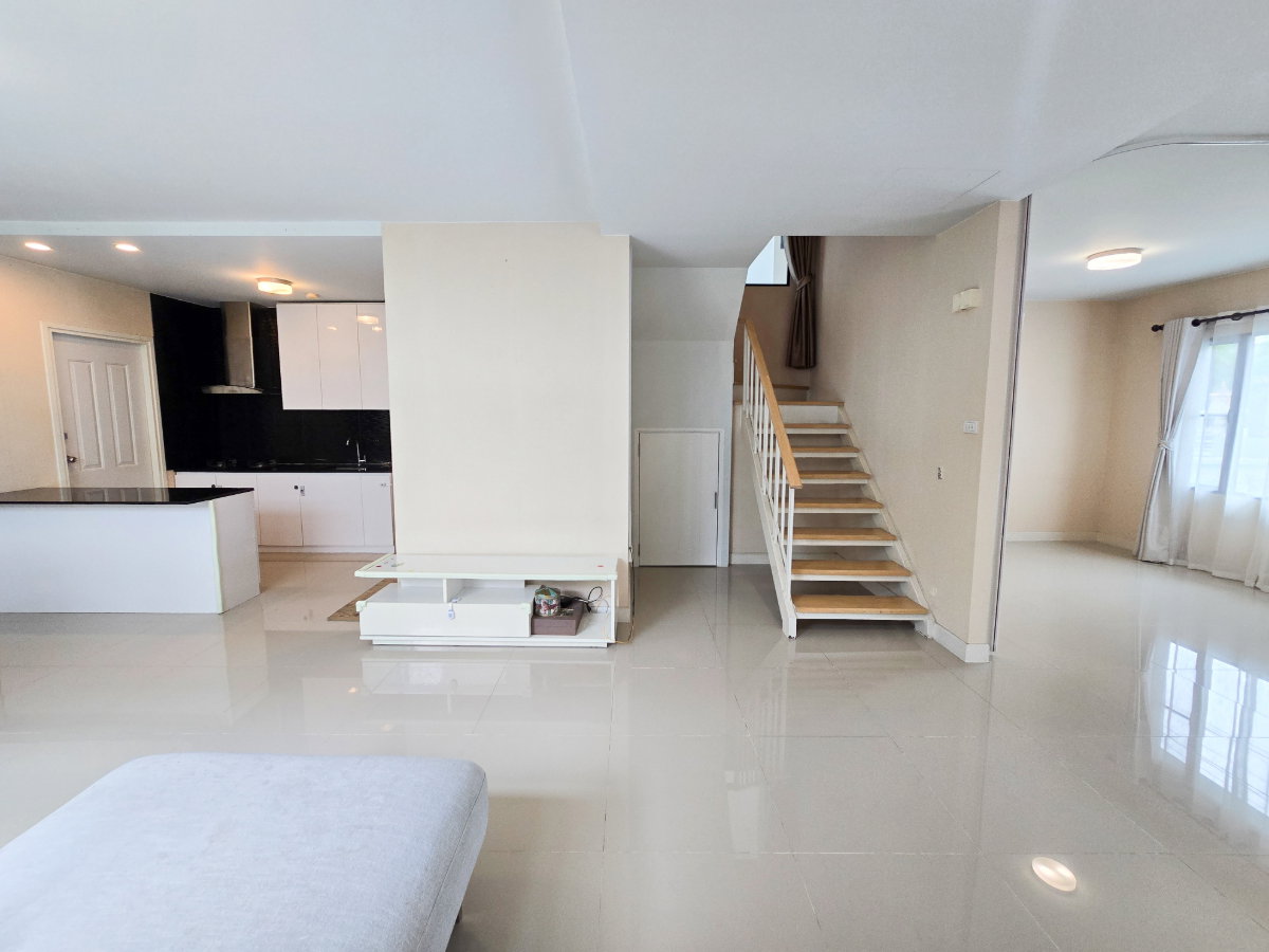 รูป ขาย บ้านแฝด อารียา โคโม่ บางนา-วงแหวน ขนาด 165 ตรม. 4 ห้องนอน 3ห้องน้ำ 3 ที่จอดรถ ใกล้เมกะบางนา เดินทางสะดวก - รูปที่ 13/20