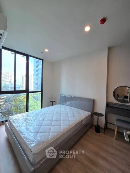 รูป ห้อง 1 ห้องนอน ใกล้ MRT พระราม 9 เพียง 200 ม. Nue District R9 (ID 3168014) - รูปที่ 3/9