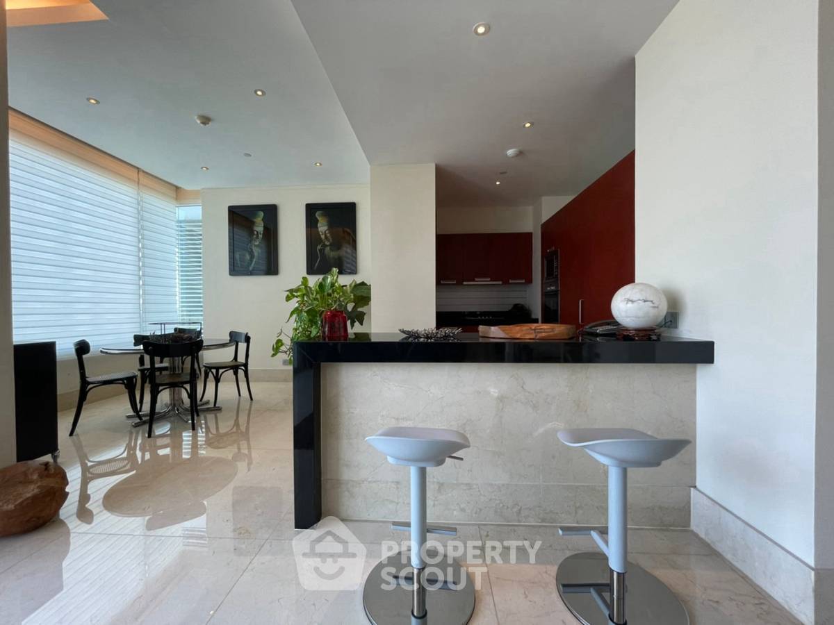 picture 80m To BTS Chong Nonsi, 23rd-Floor 2-BR At The Infinity Condominium (ID 3167199) - 4/20