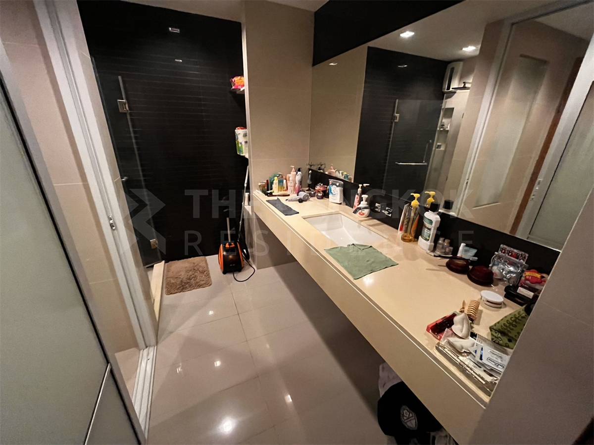 picture Looking for an owner for this special unit RHYTHM Ratchada-Huaikhwang near MRT Huai Khwang Station - 2/10